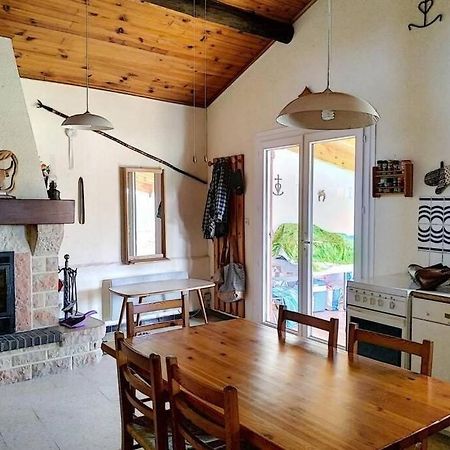 보베르 Chalet Typique Au Coeur De La Petite Camargue 빌라 외부 사진